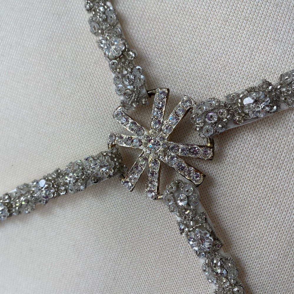 Henry Roth wedding dress - Picture 9 of 12